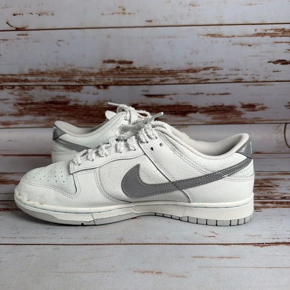Nike this authentic